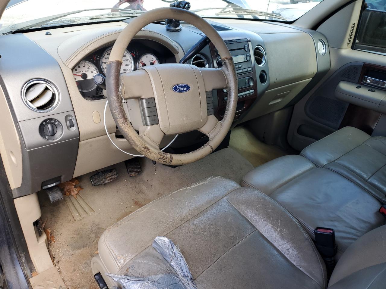 2005 Ford F-150 - Image 8