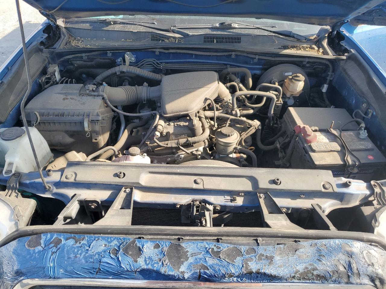 2017 Toyota Tacoma - Image 11