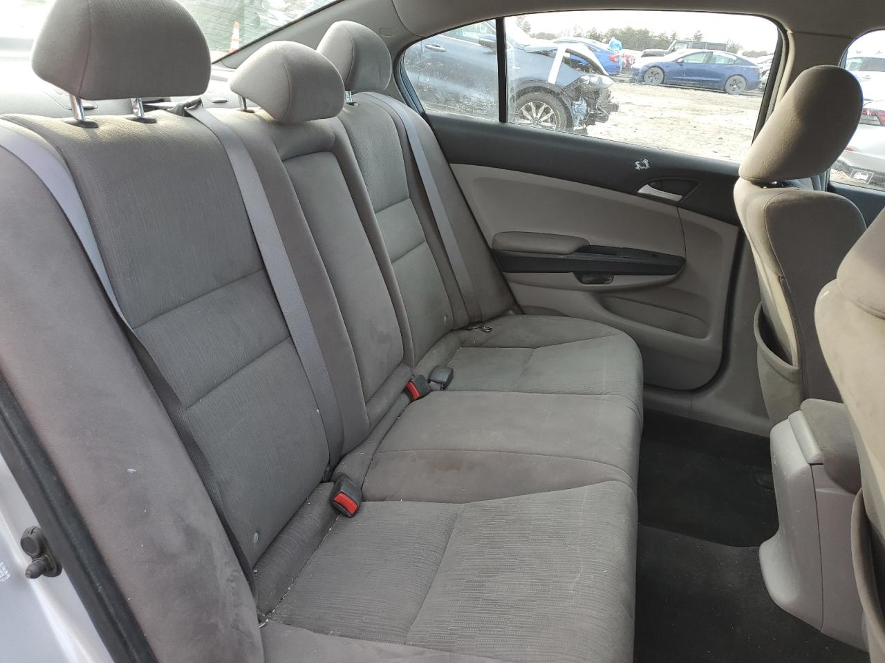 2011 Honda Accord - Image 11