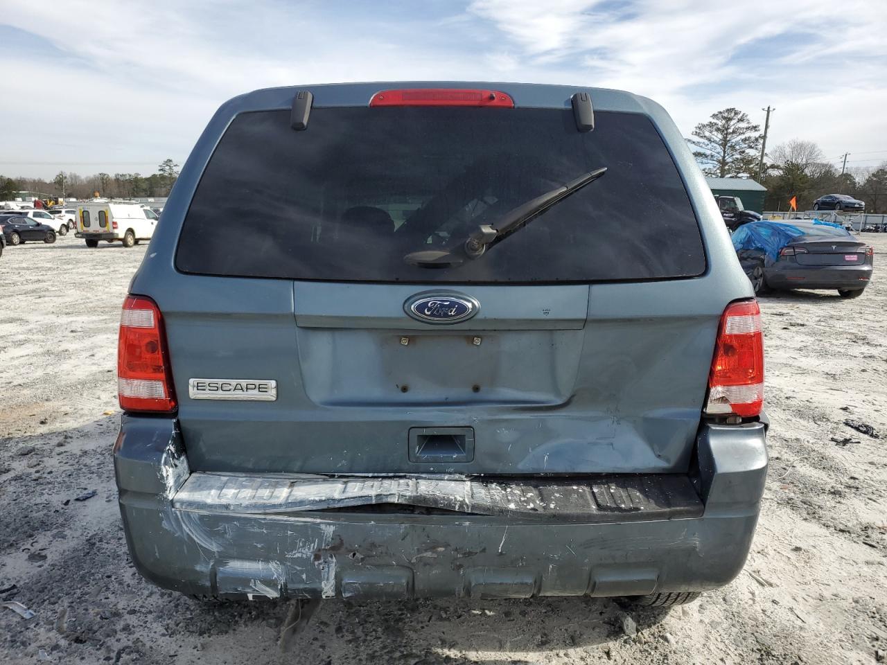 2011 Ford Escape - Image 6