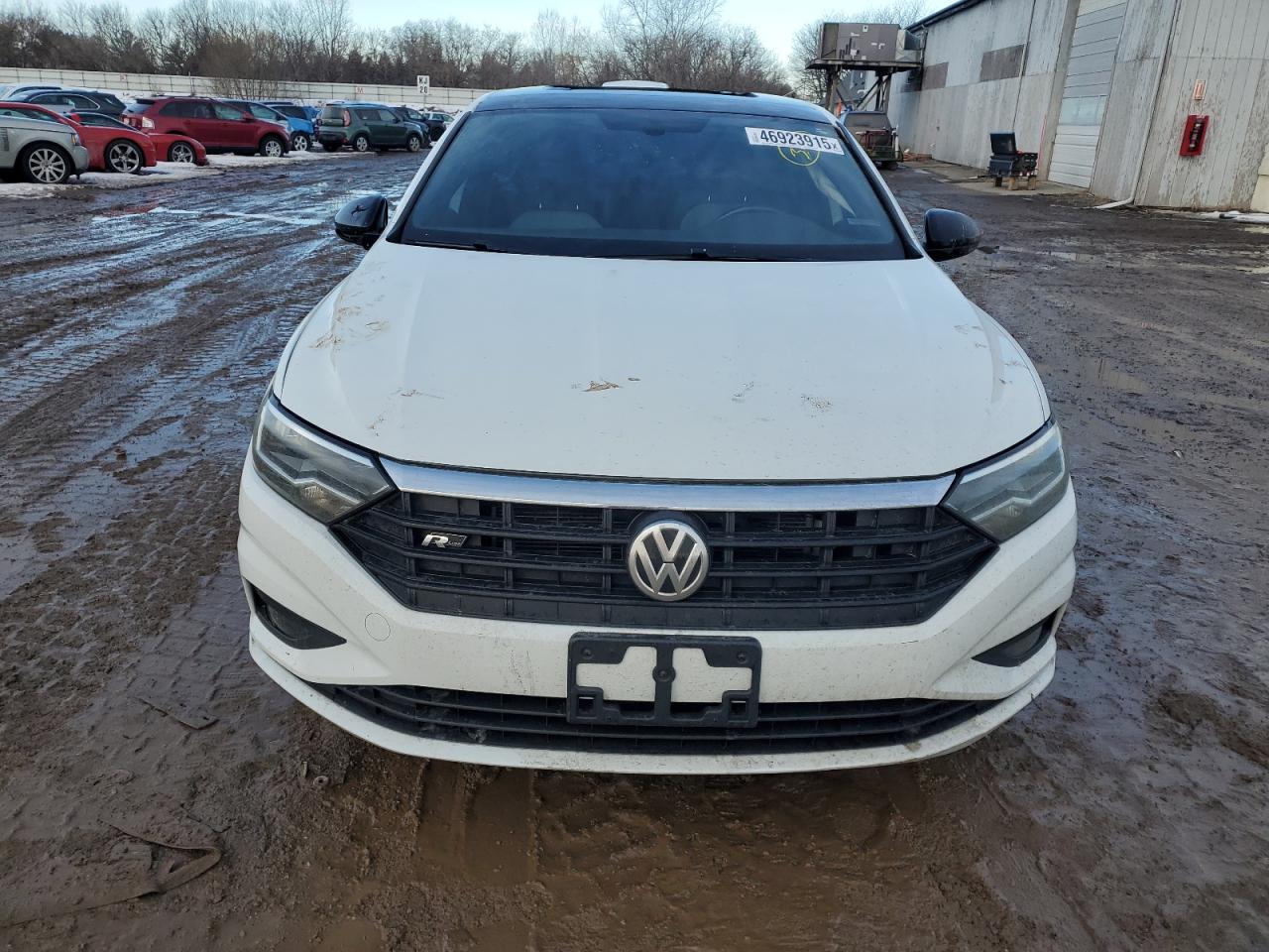 2019 Volkswagen Jetta - Image 5