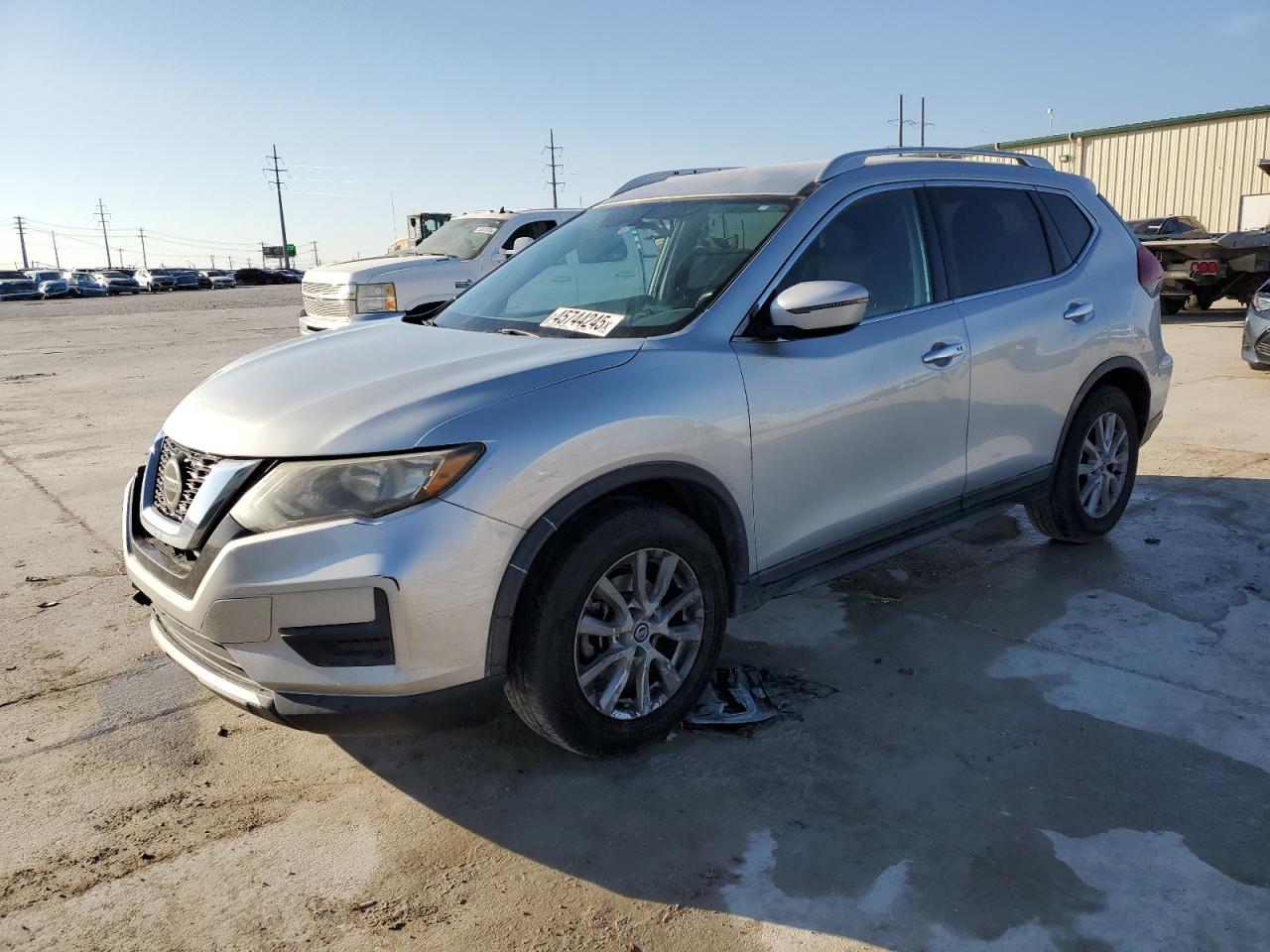 2018 Nissan Rogue - Image 1