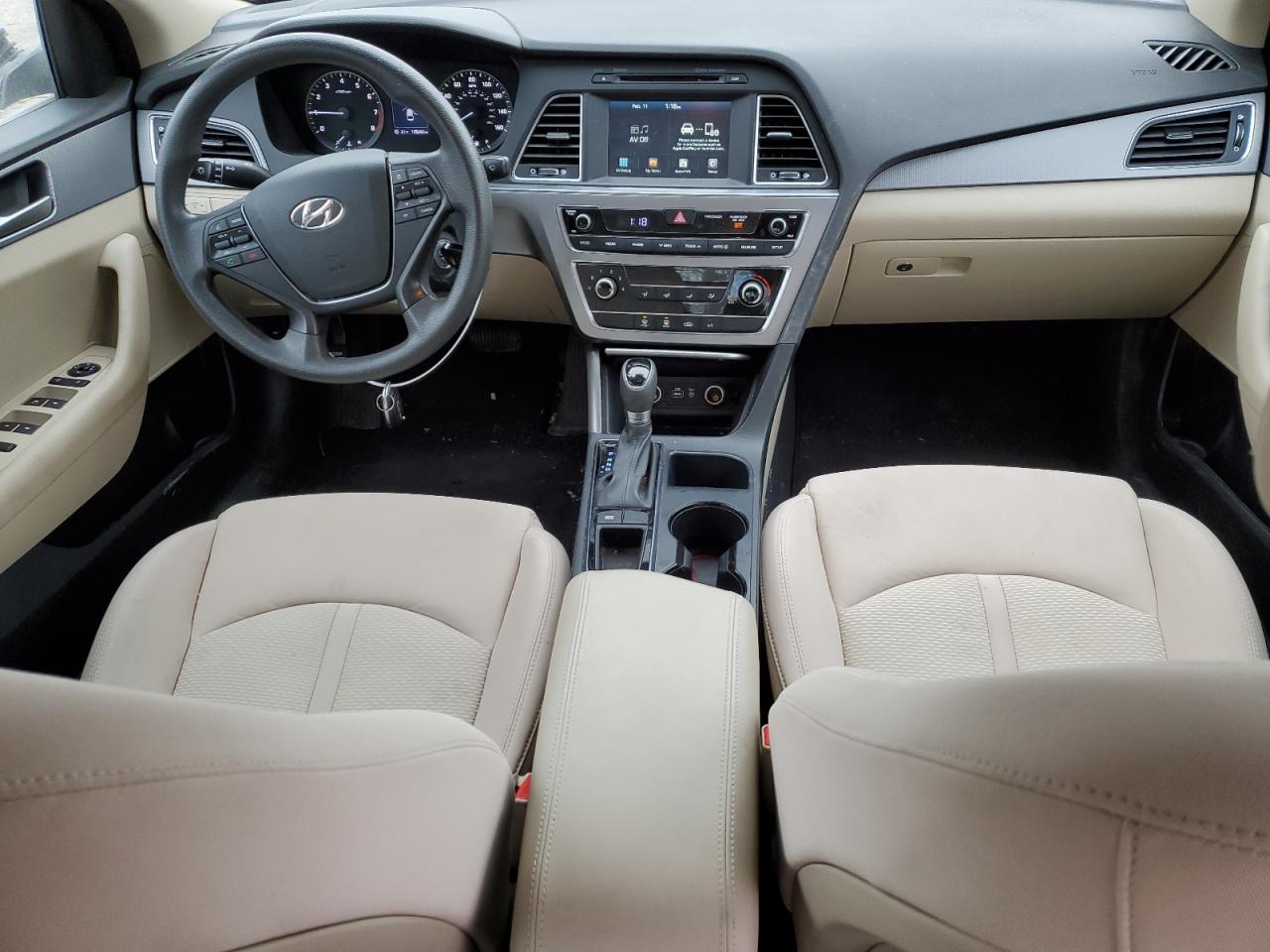 2017 Hyundai Sonata - Image 8