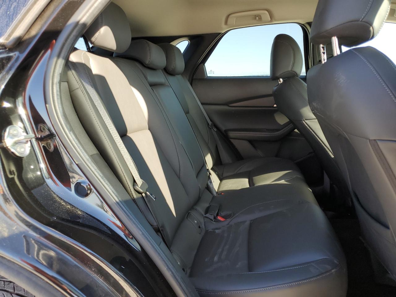 2023 Mazda CX-30 - Image 10