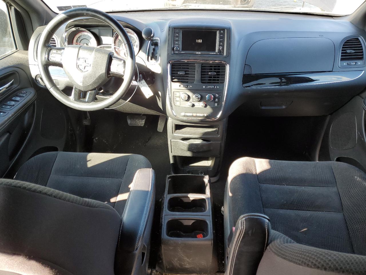 2017 Dodge Caravan - Image 8