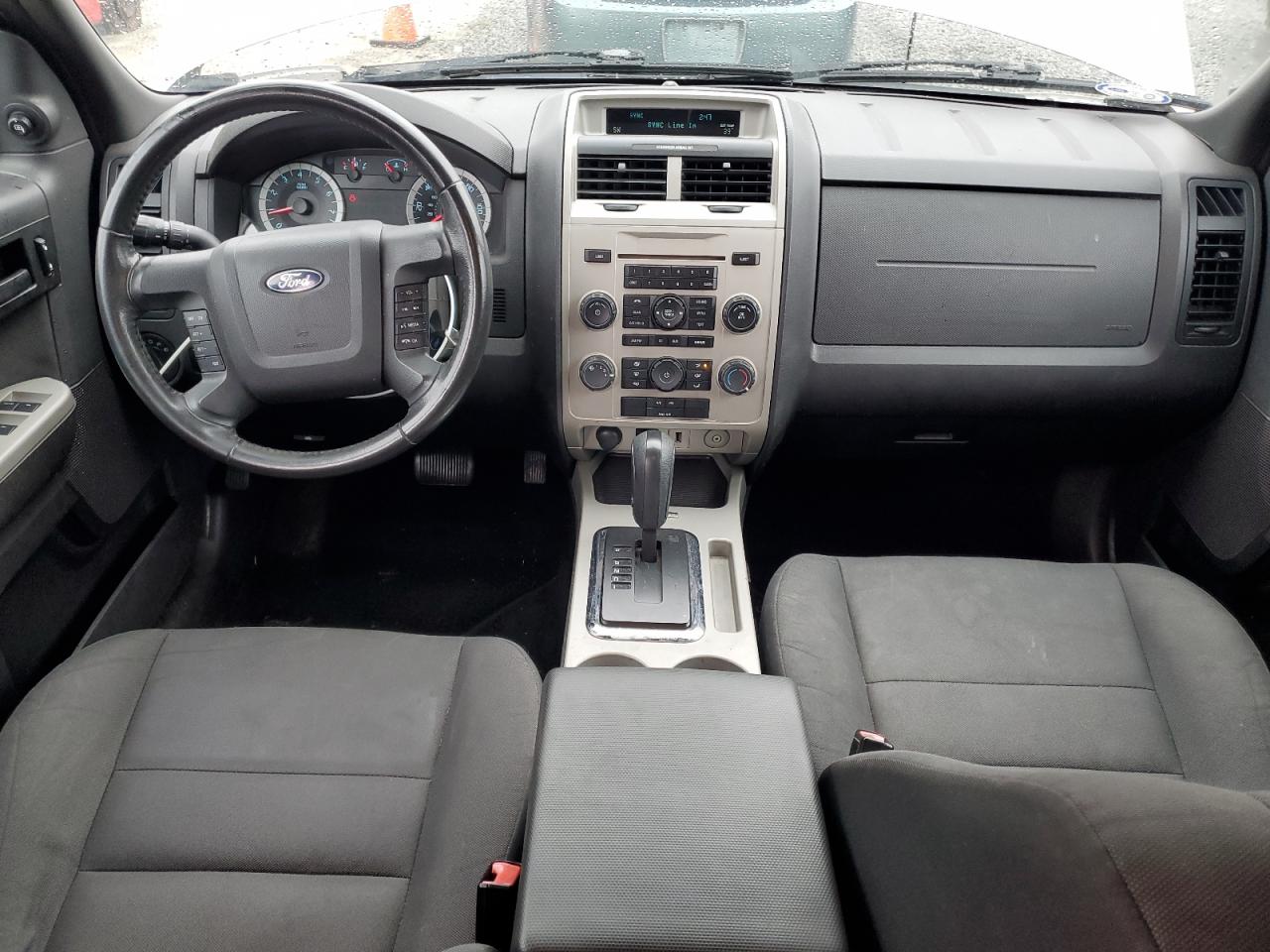 2010 Ford Escape - Image 8