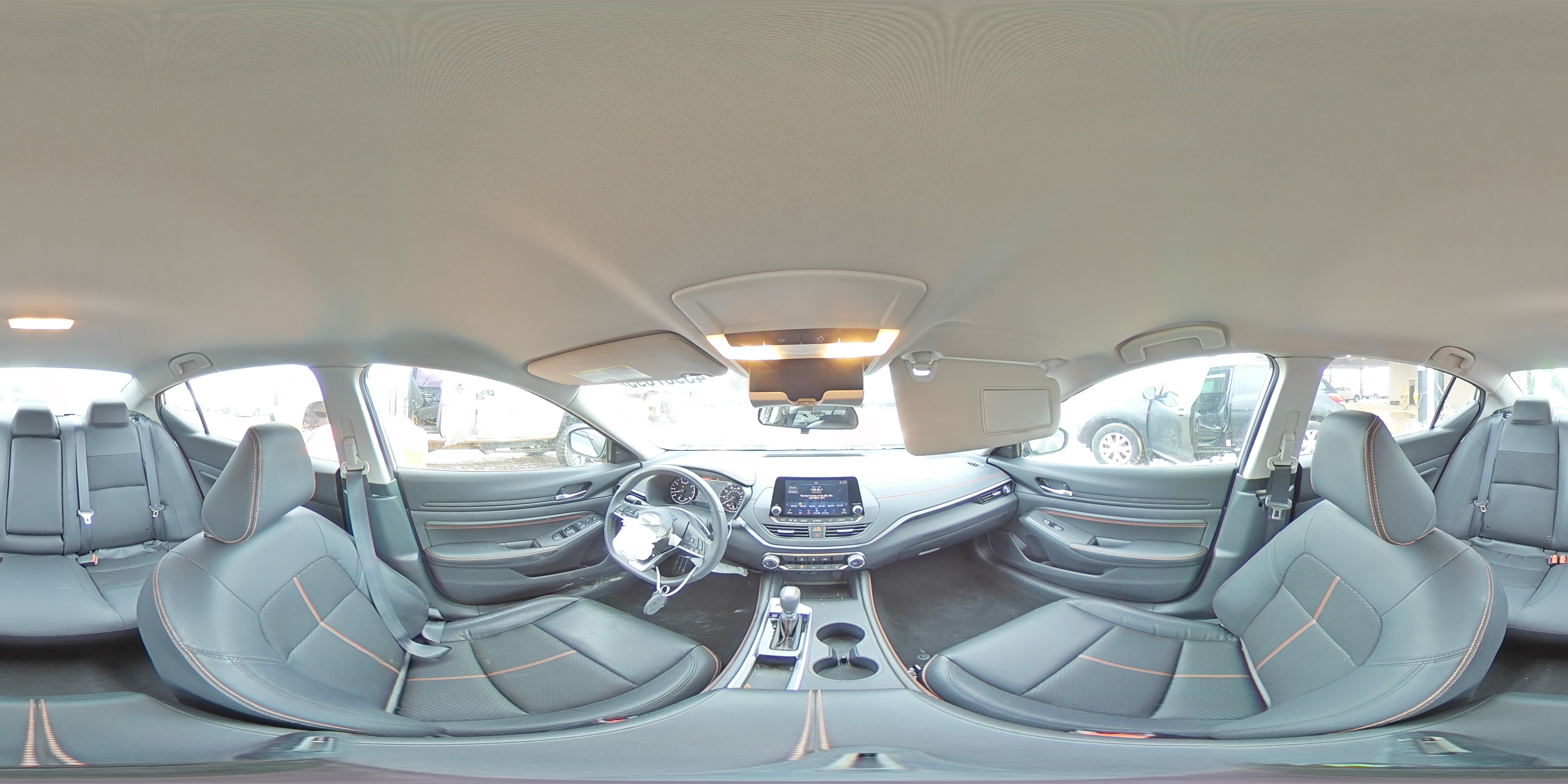 2022 Nissan Altima - Image 13