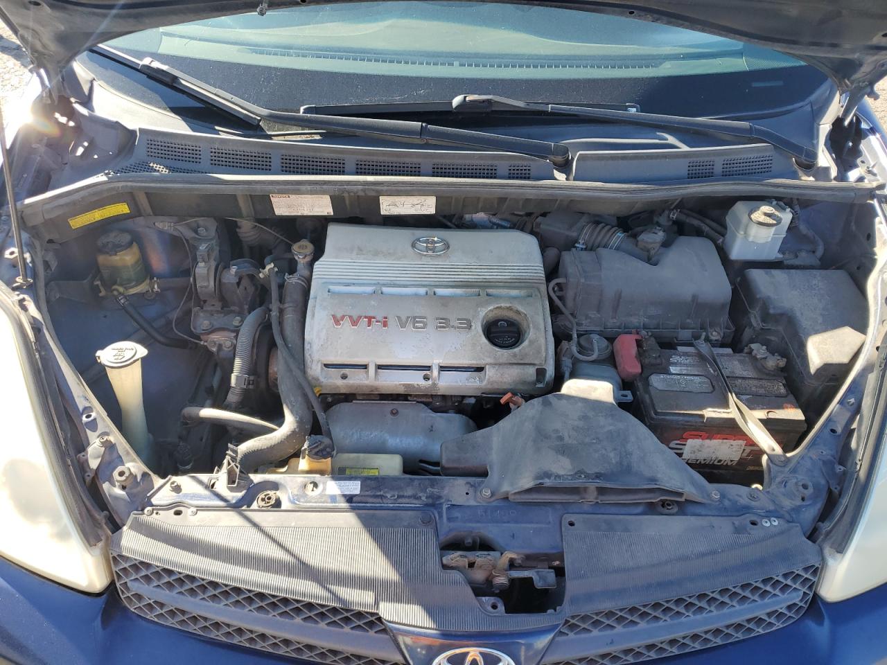 2005 Toyota Sienna - Image 12