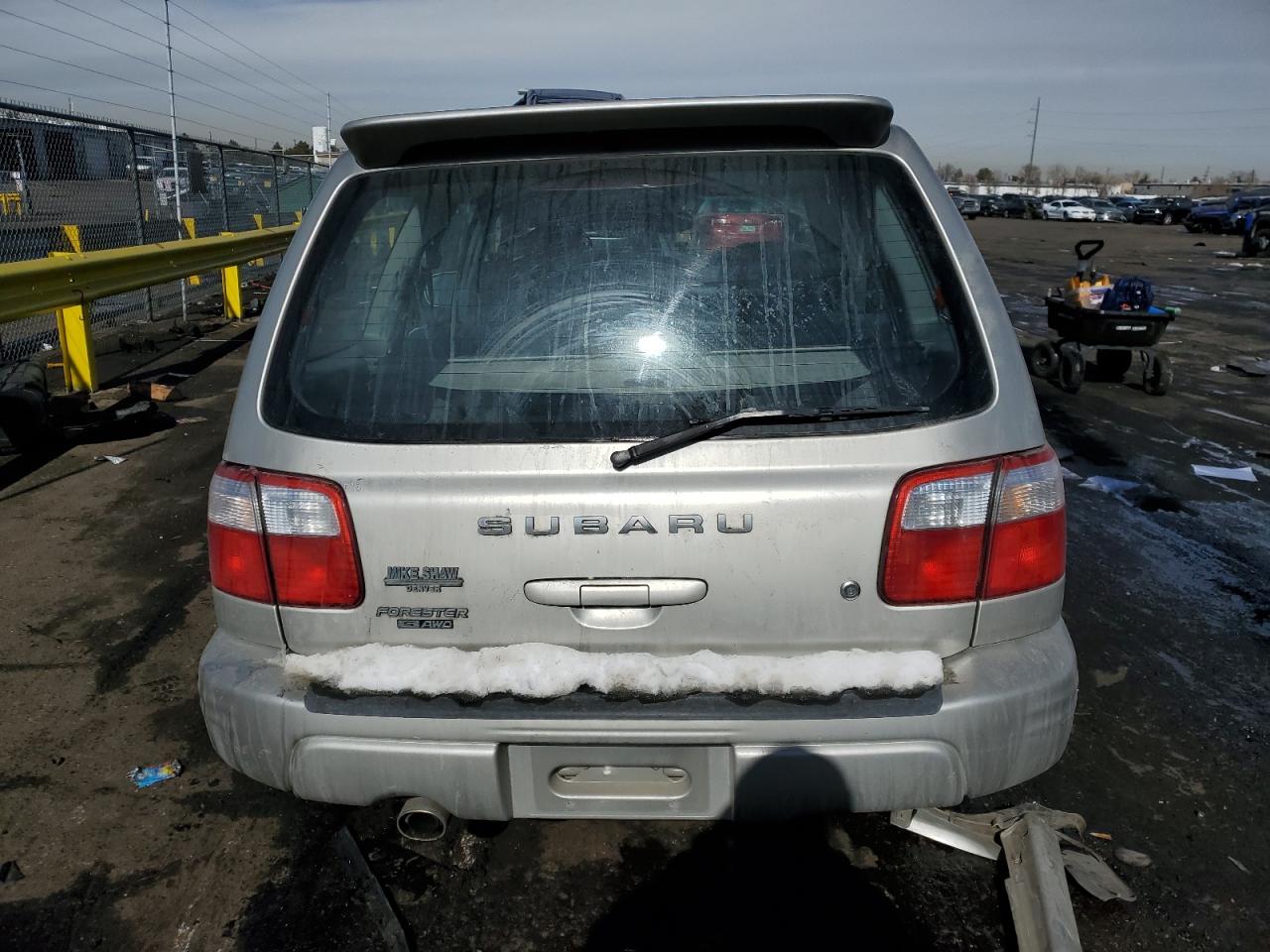 2001 Subaru Forester - Image 6