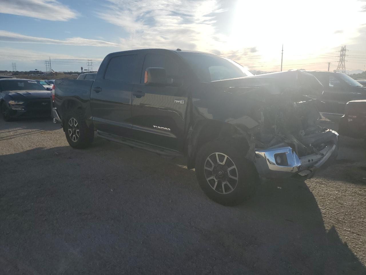 2014 Toyota Tundra - Image 4