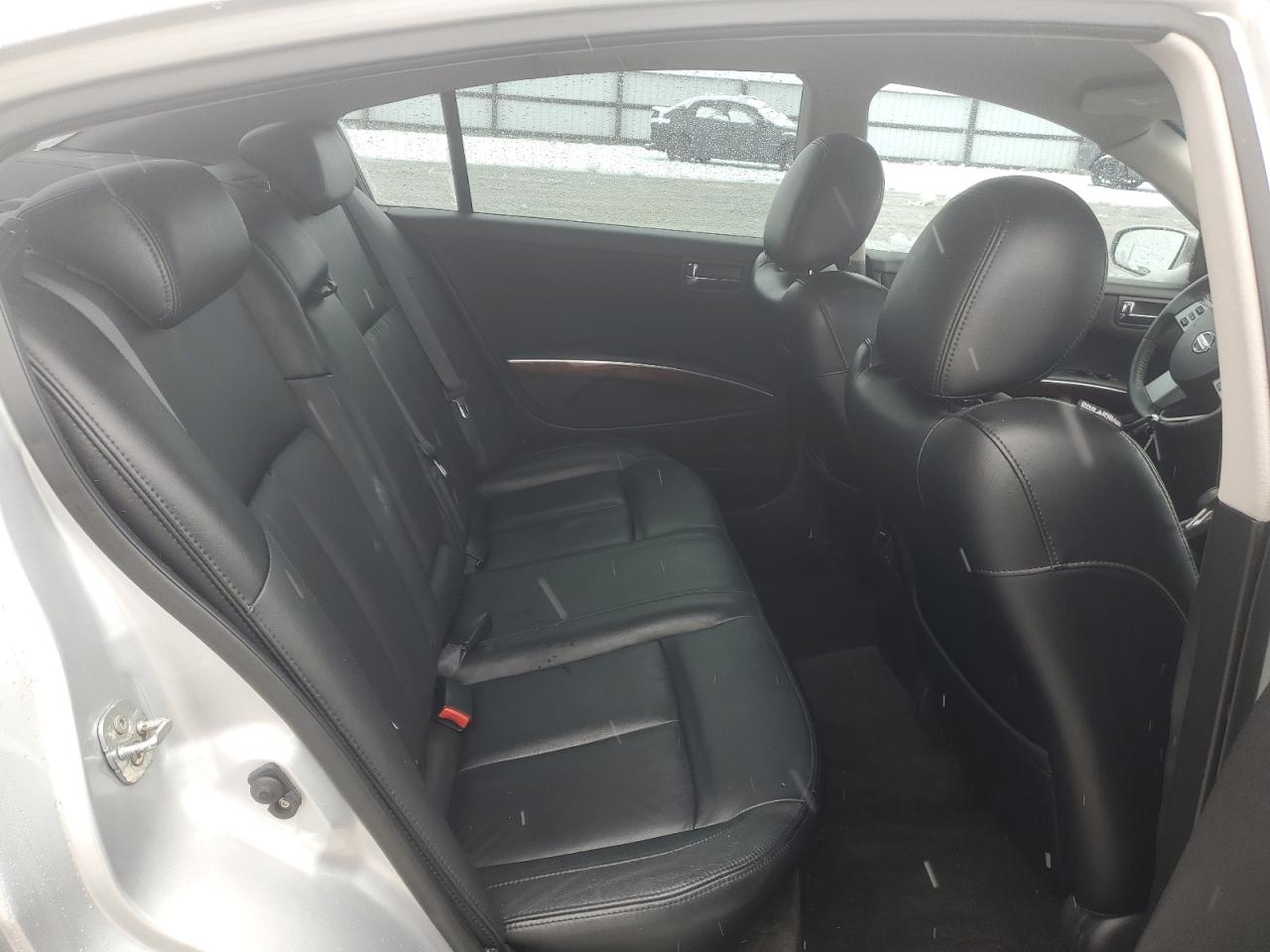 2008 Nissan Maxima - Image 10