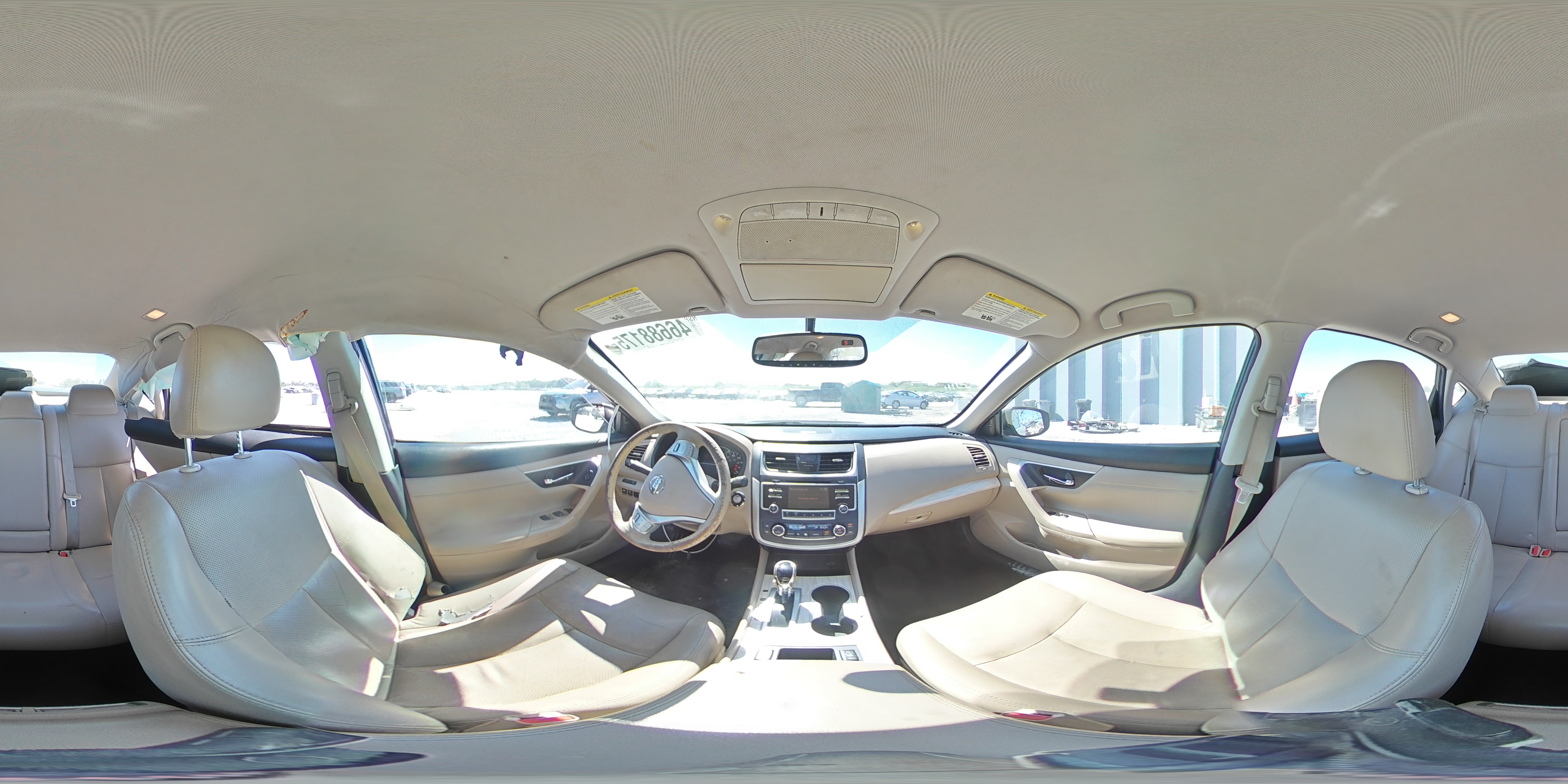 2017 Nissan Altima - Image 13