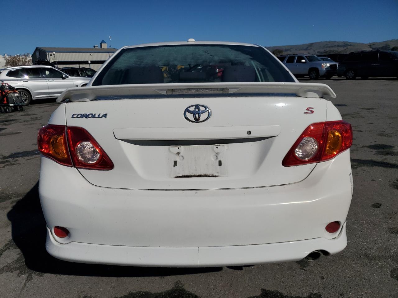 2010 Toyota Corolla - Image 6