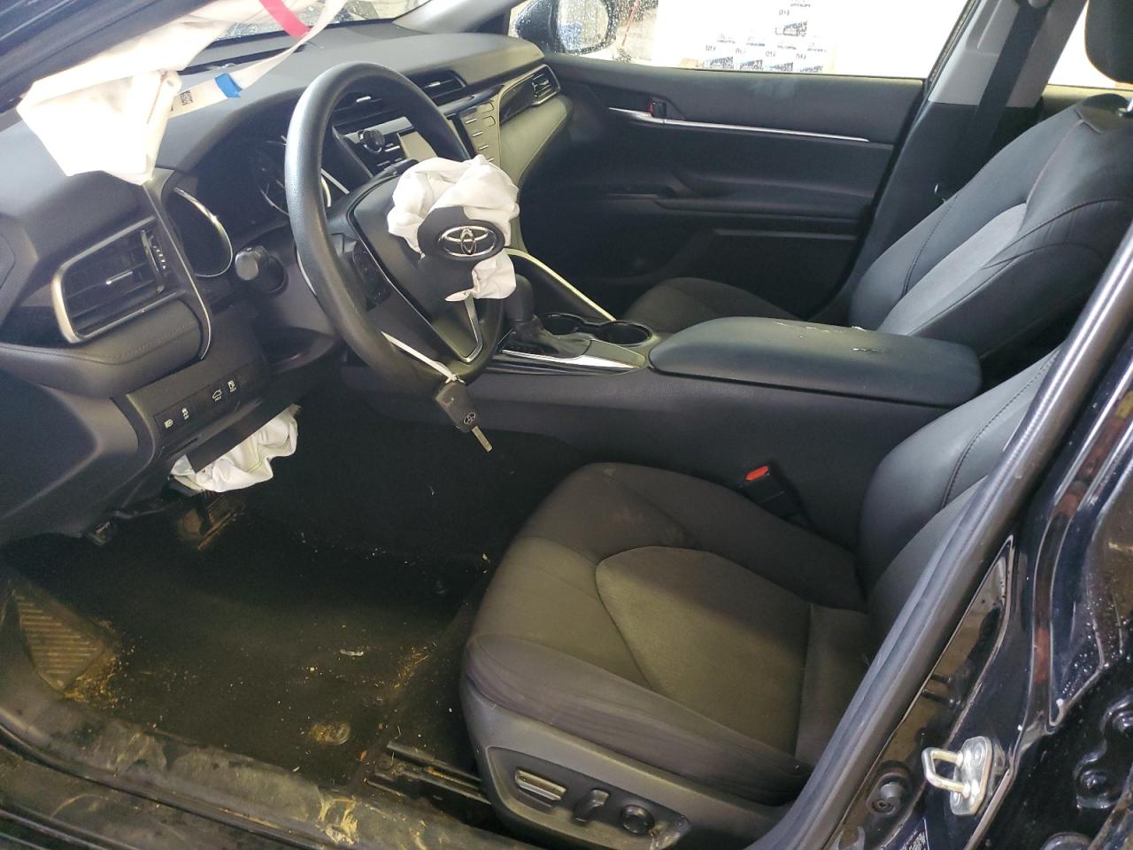 2020 Toyota Camry - Image 7