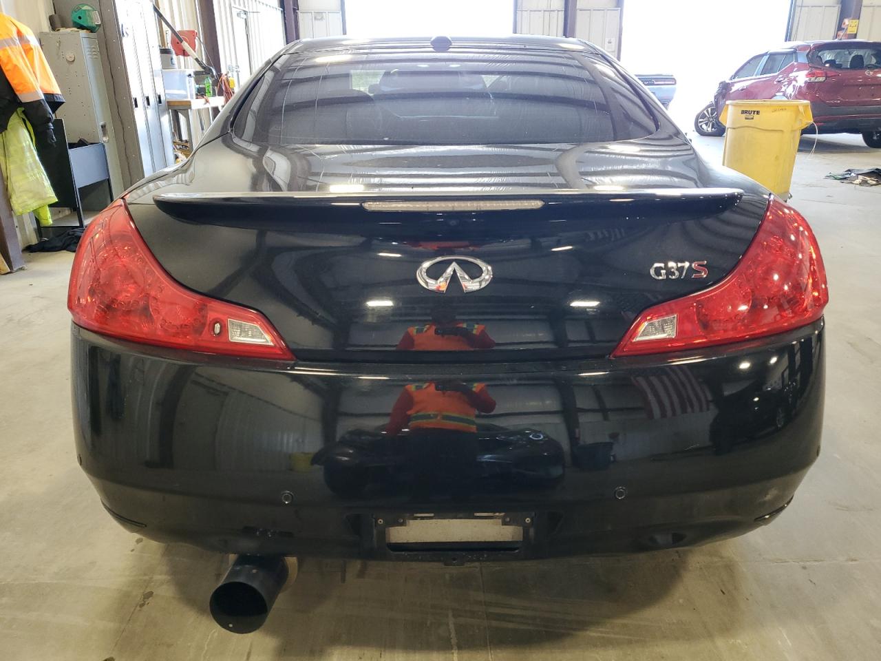 2010 Infiniti G - Image 6