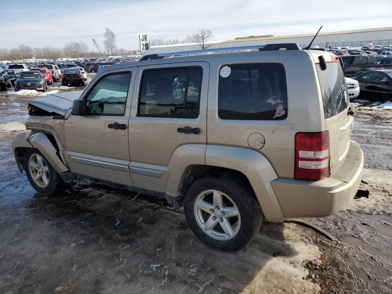 2011 Jeep Liberty (North America) - Image 2