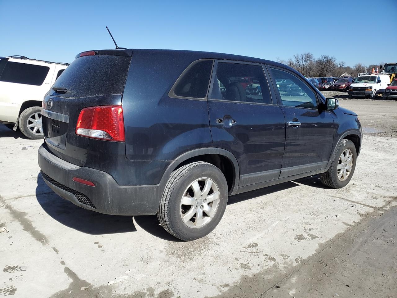 2013 Kia Sorento - Image 3