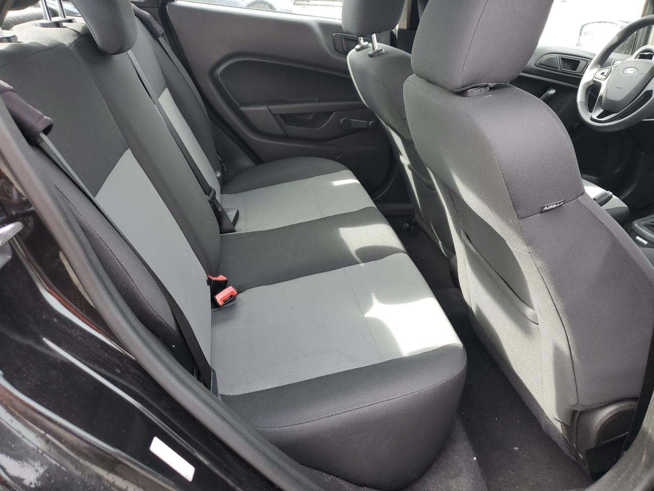 2015 Ford Fiesta - Image 10