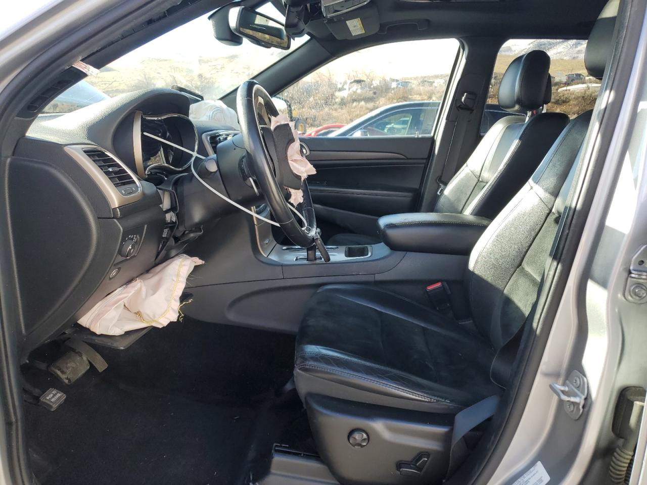 2015 Jeep Grand Cherokee - Image 7
