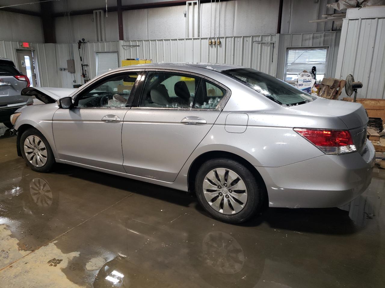 2009 Honda Accord - Image 2