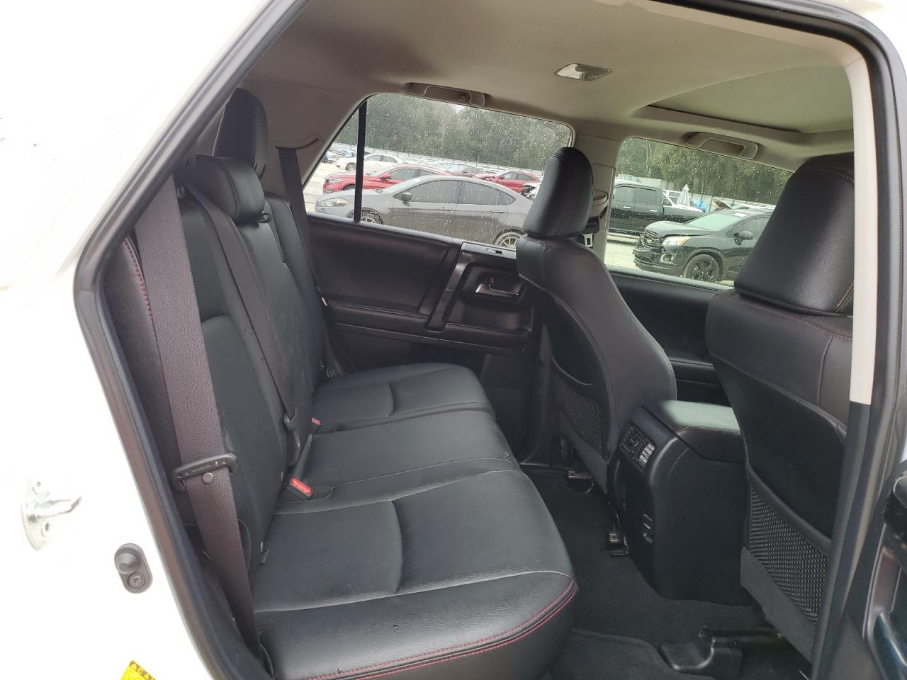 2019 Toyota 4Runner - Image 11