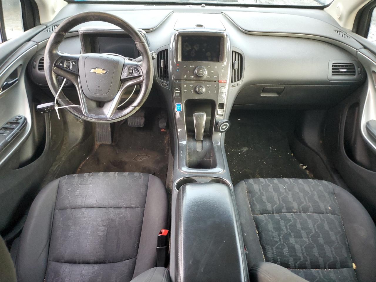 2014 Chevrolet Volt - Image 8