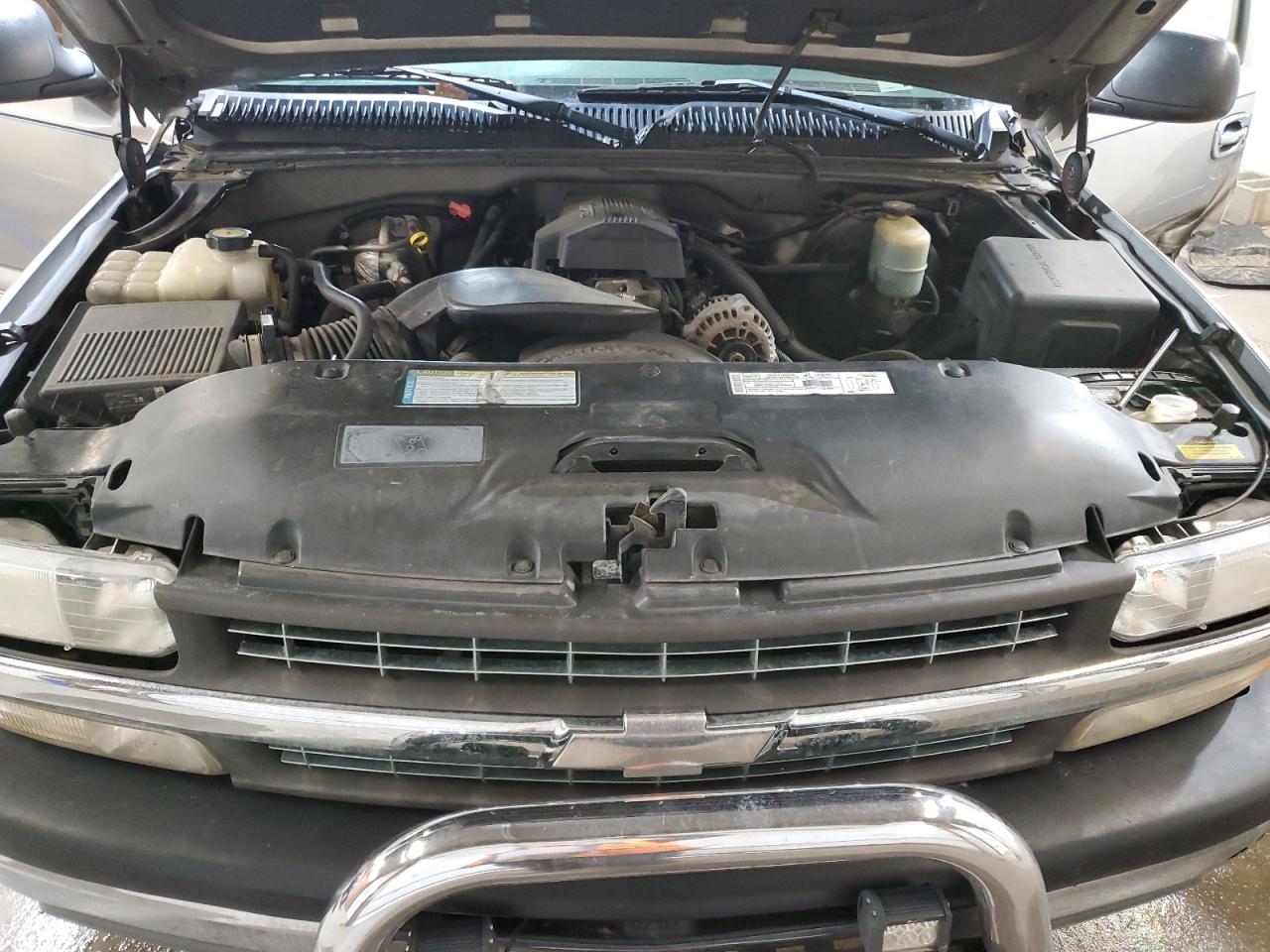 2000 Chevrolet Silverado - Image 11