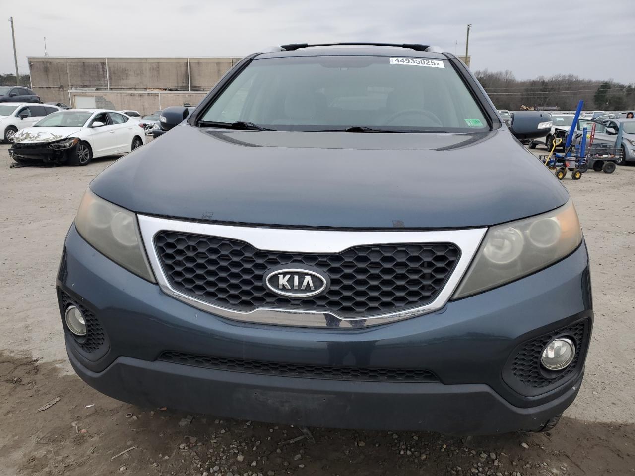 2011 Kia Sorento - Image 5