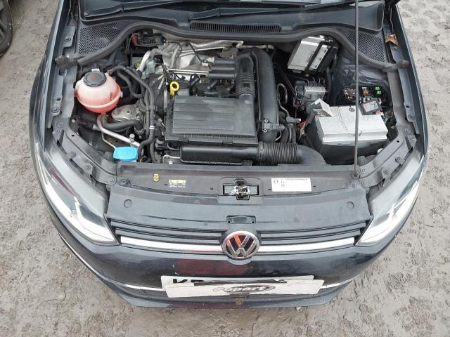 2017 VOLKSWAGEN POLO BEATS