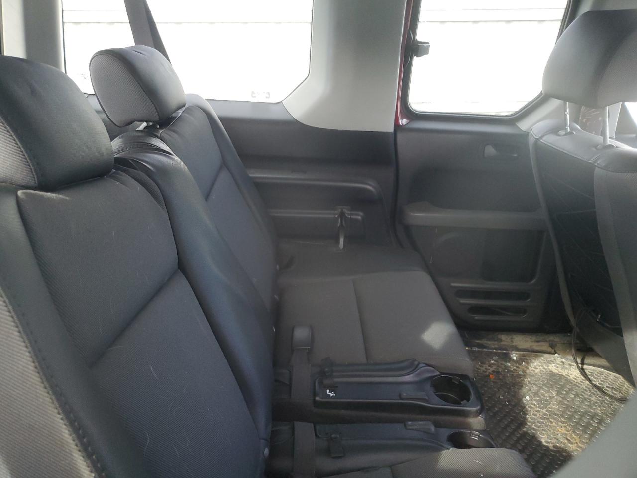 2006 Honda Element - Image 11