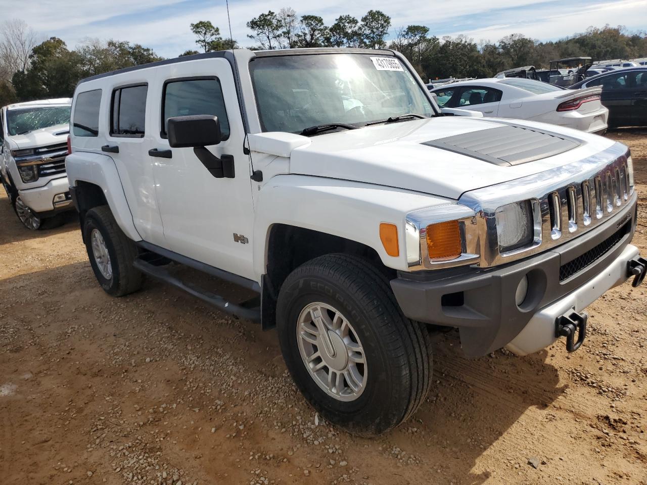 2009 Hummer H3 - Image 4