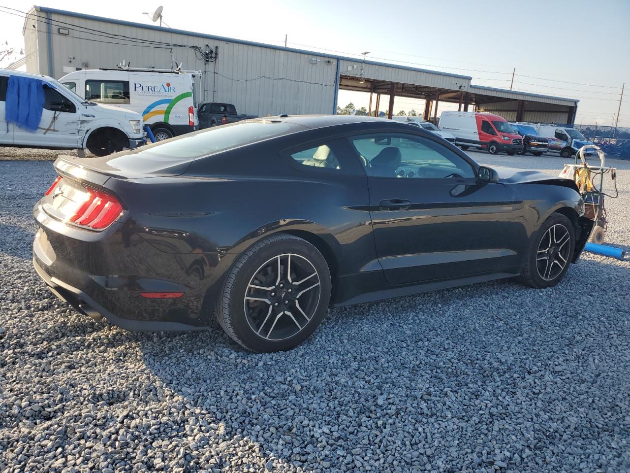 2019 Ford Mustang - Image 3