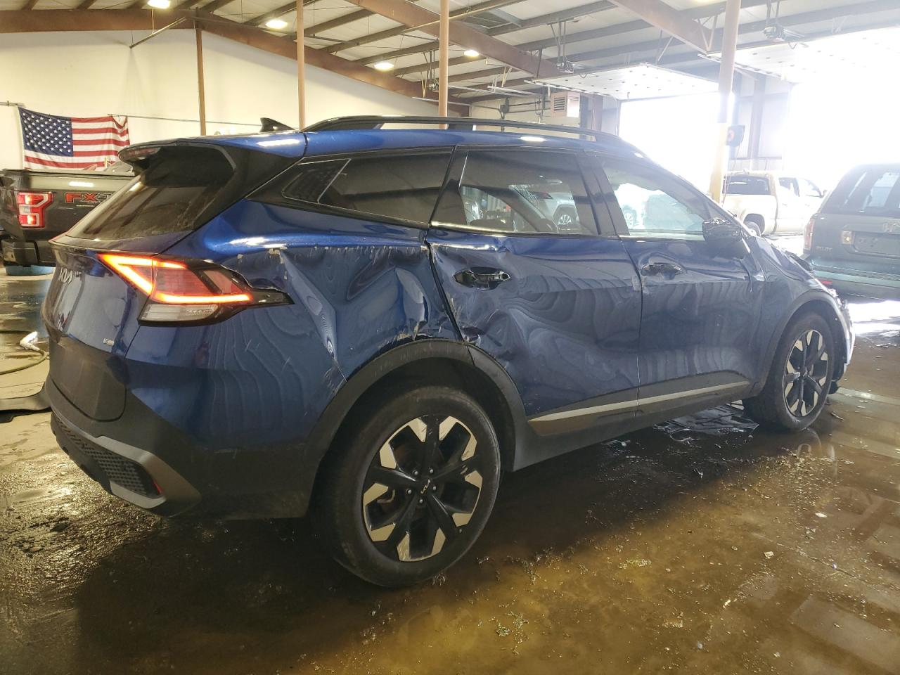 2024 Kia Sportage - Image 3