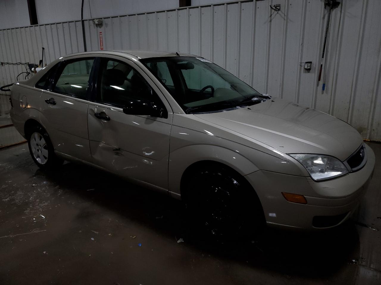 2007 Ford Focus - Image 4