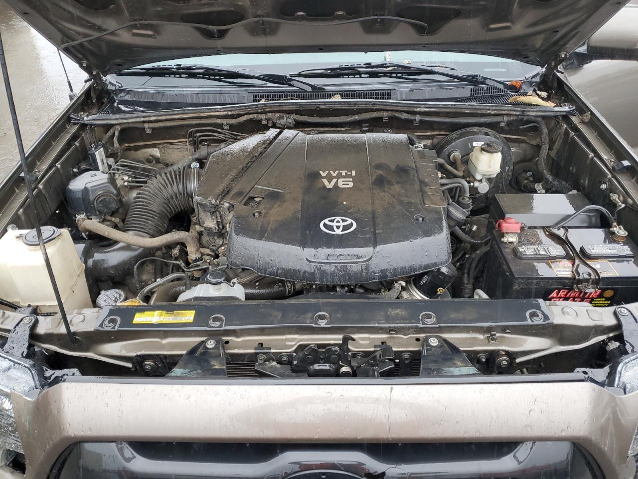 2013 Toyota Tacoma - Image 11