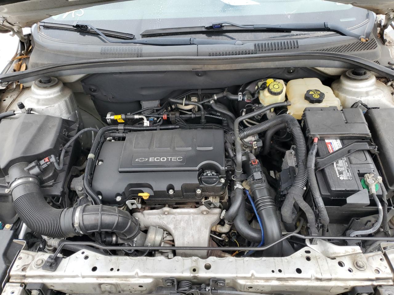 2014 Chevrolet Cruze - Image 11