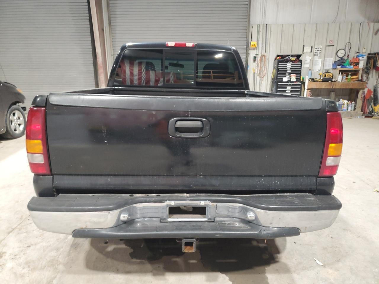 2000 Chevrolet Silverado - Image 6