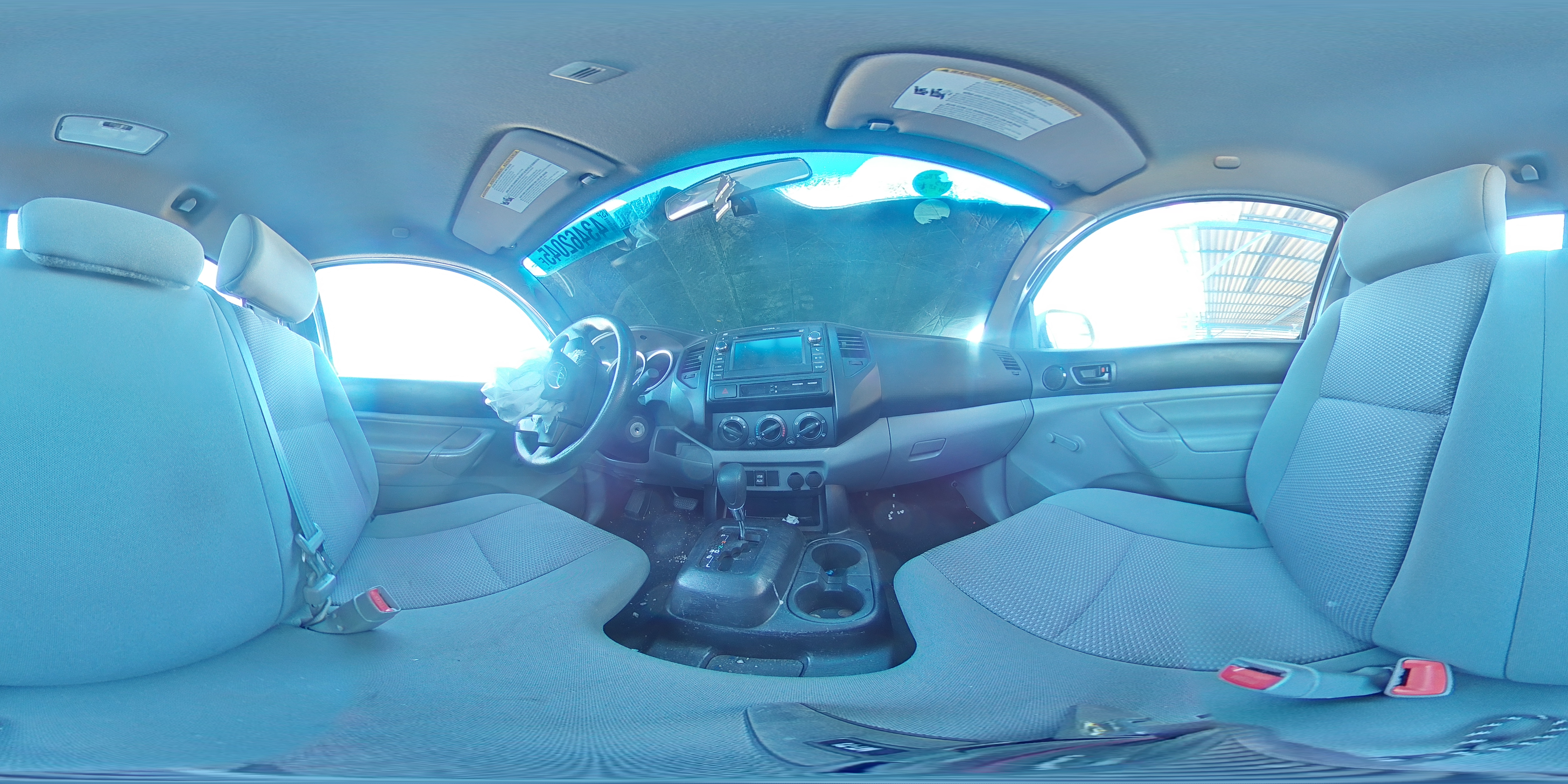 2013 Toyota Tacoma - Image 12