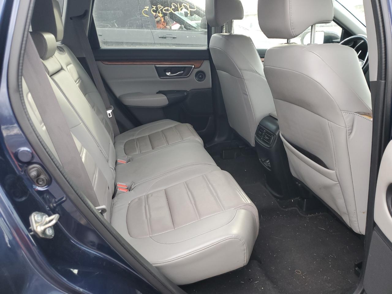 2017 Honda CR-V - Image 11