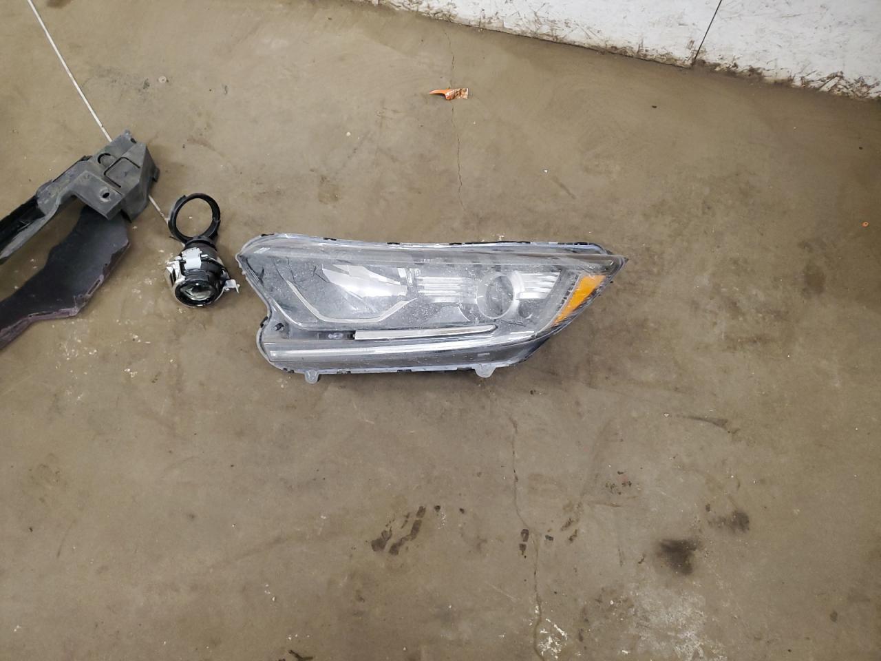 2019 Honda CR-V - Image 15