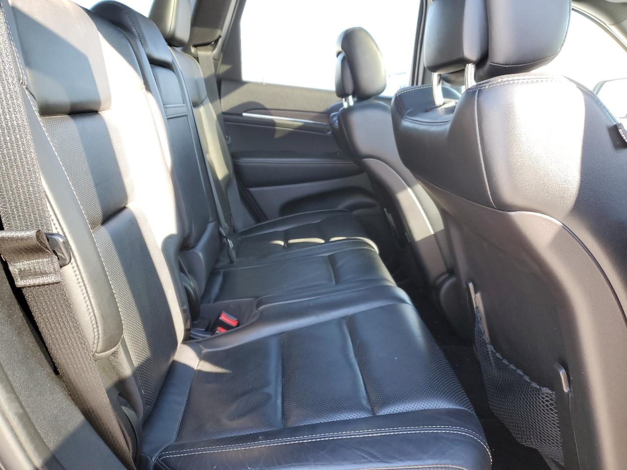 2014 Jeep Grand Cherokee - Image 10