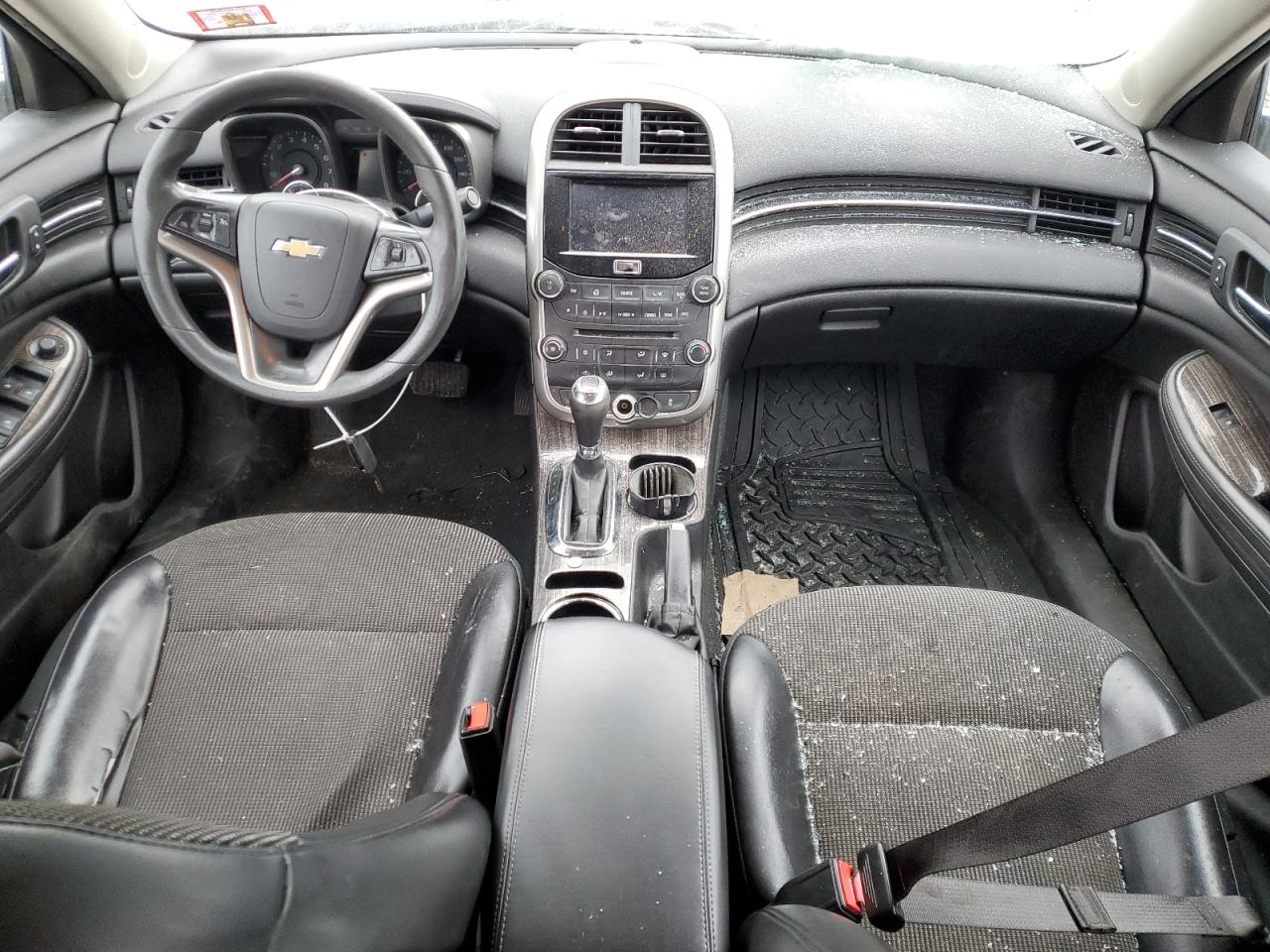 2016 Chevrolet Malibu - Image 8