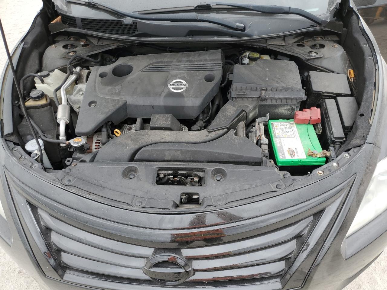2015 Nissan Altima - Image 11