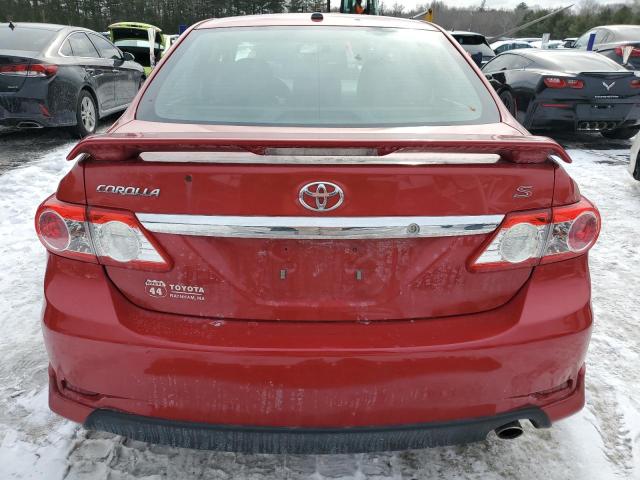  TOYOTA COROLLA 2013 Красный