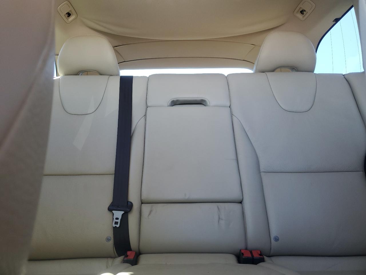 2010 Volvo XC60 - Image 10