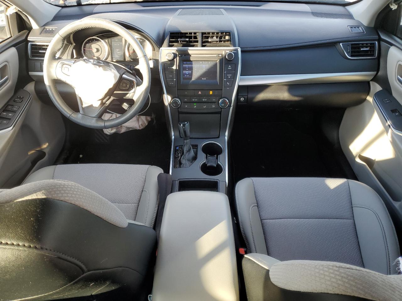 2017 Toyota Camry - Image 8