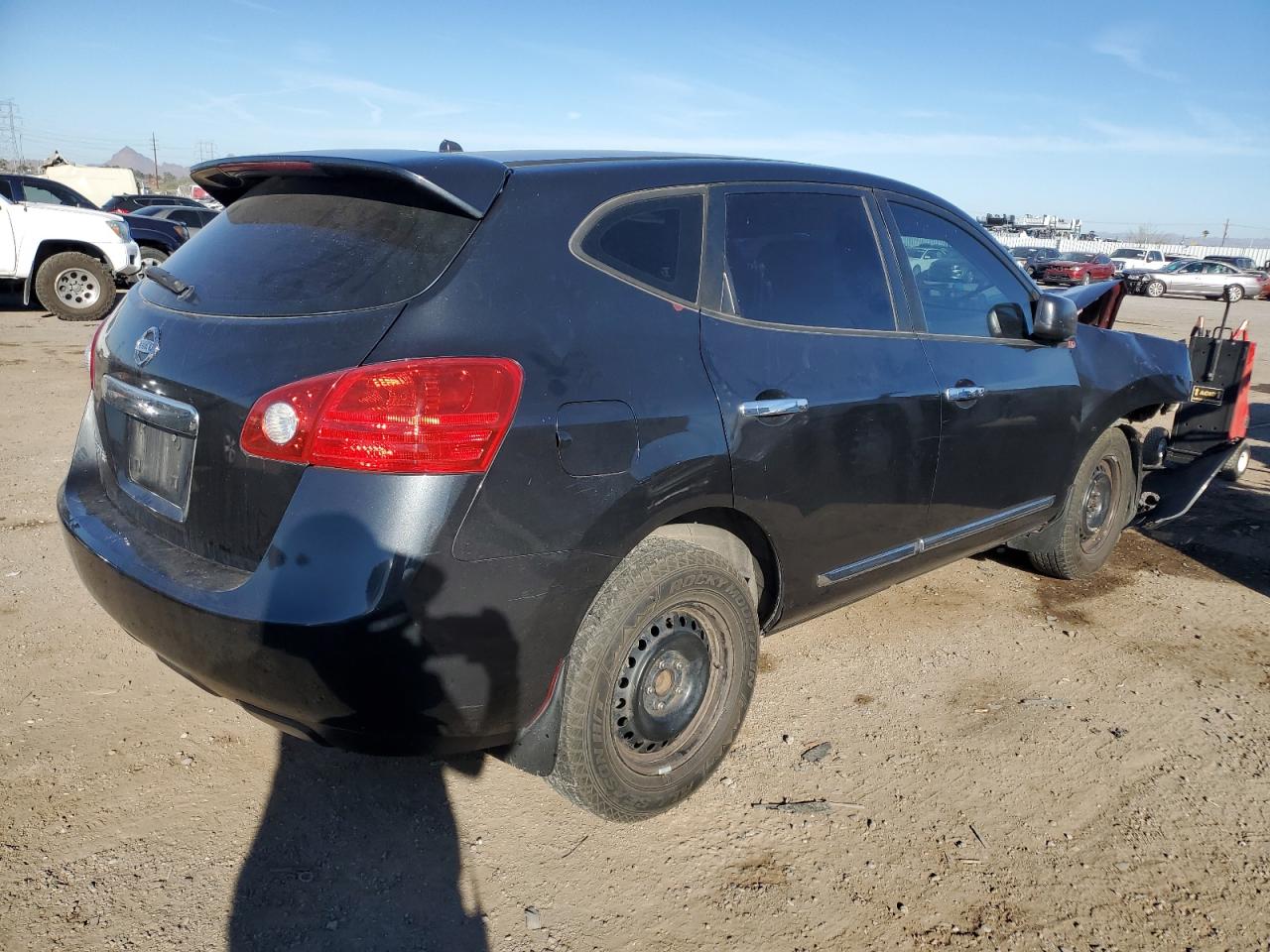 2011 Nissan Rogue - Image 3