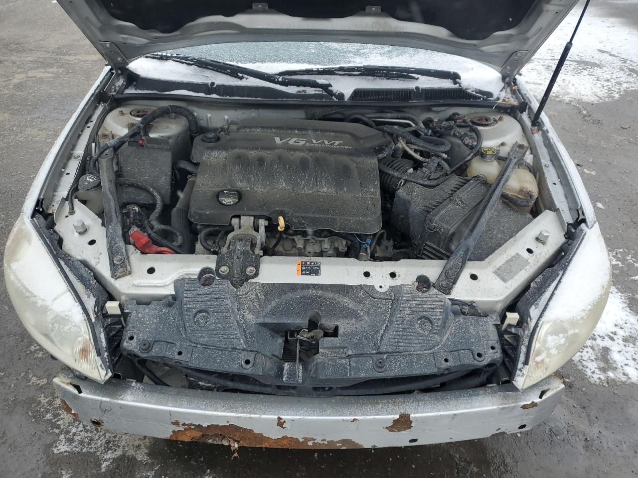 2013 Chevrolet Impala - Image 13