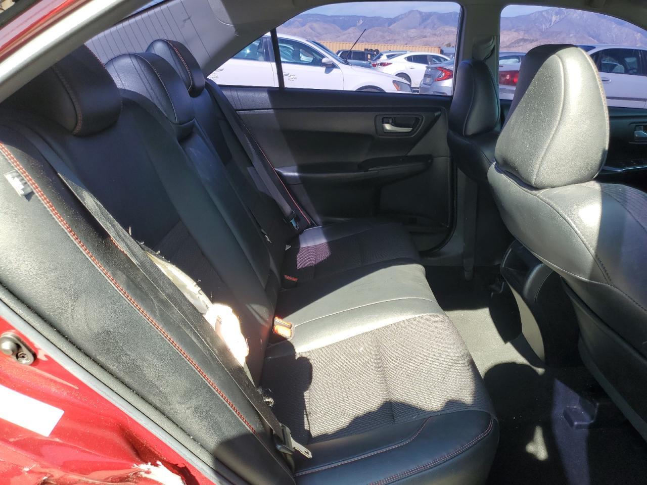 2016 Toyota Camry - Image 10