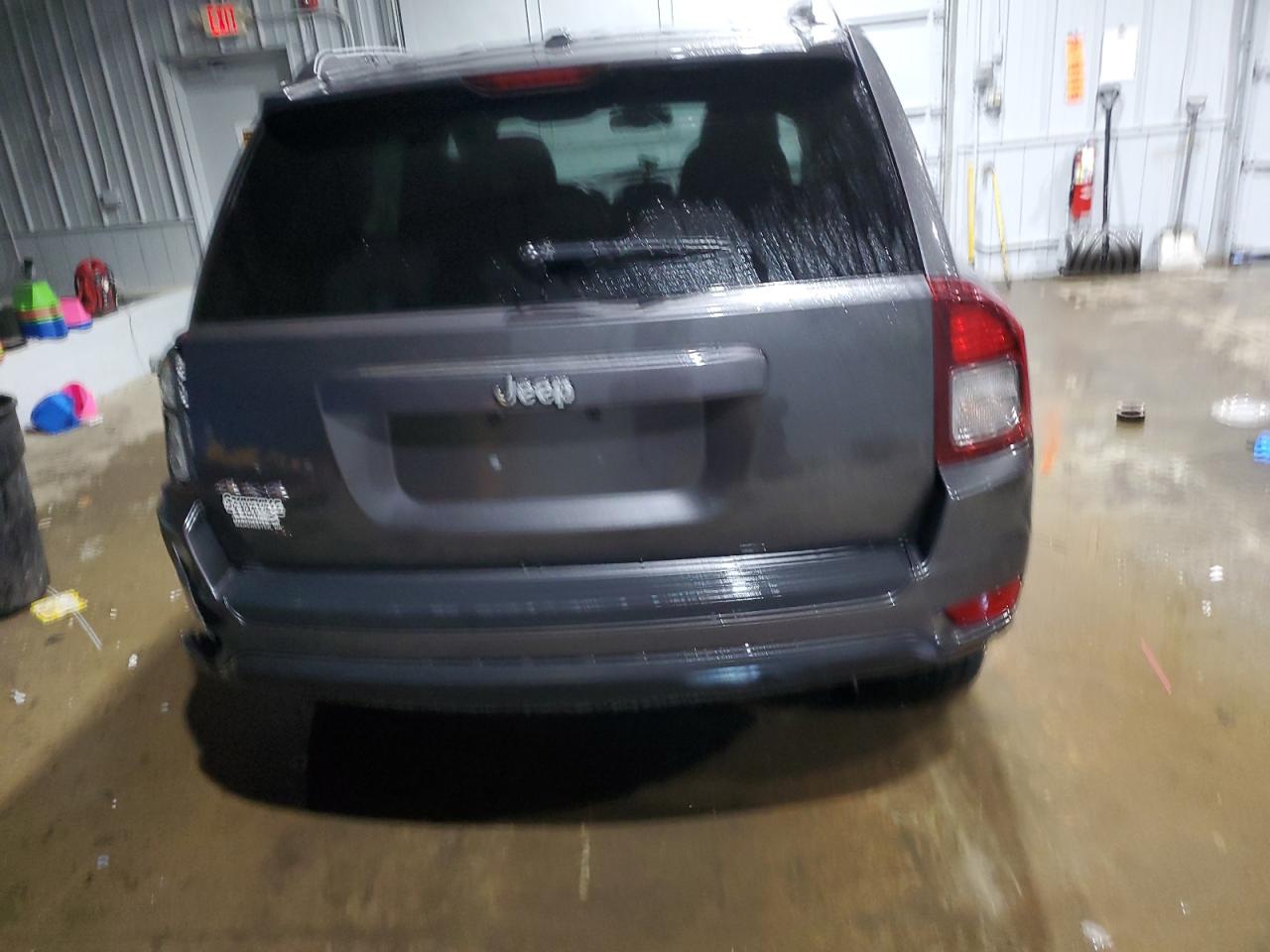 2015 Jeep Compass - Image 6